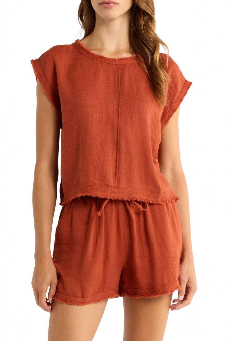 NEW ELAN cap sleeve crop top in clay
